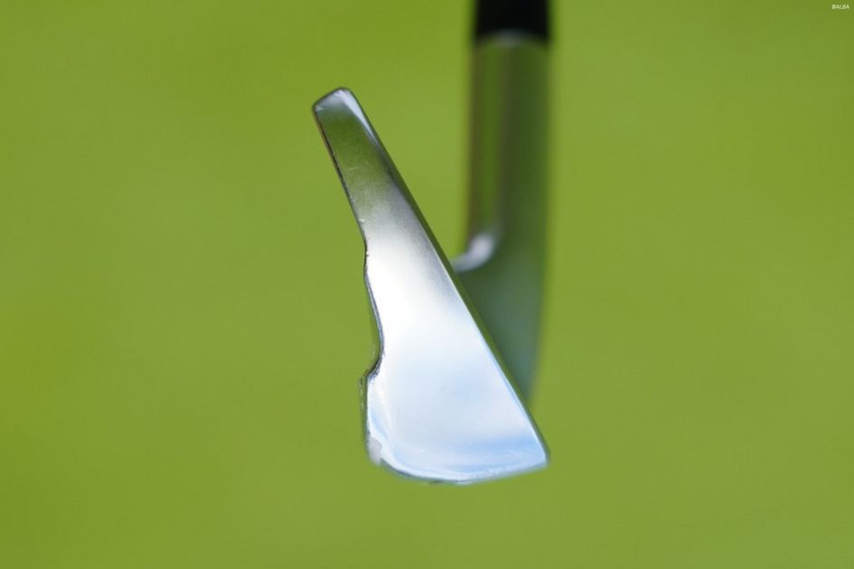 日本メーカーが好調！ 女子プロ使用の『ZXi5』『258CBP』のチョイ飛び