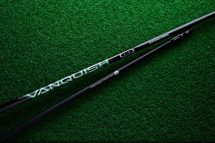 特性が意外に似ている！？ 三菱ケミカル最新モデル『VANQUISH VV』と