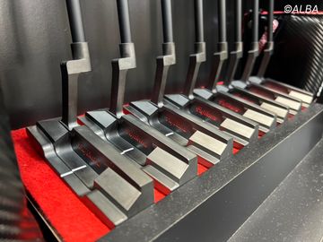 マスダゴルフとフジクラのコラボが実現 JGFで“漆黒”パターを発表