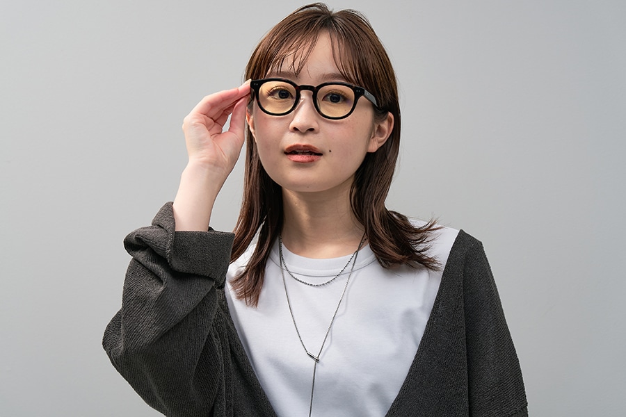 独特の丸みを帯びたウェリントン(ブルーライトカット率約50%)(WEB限定