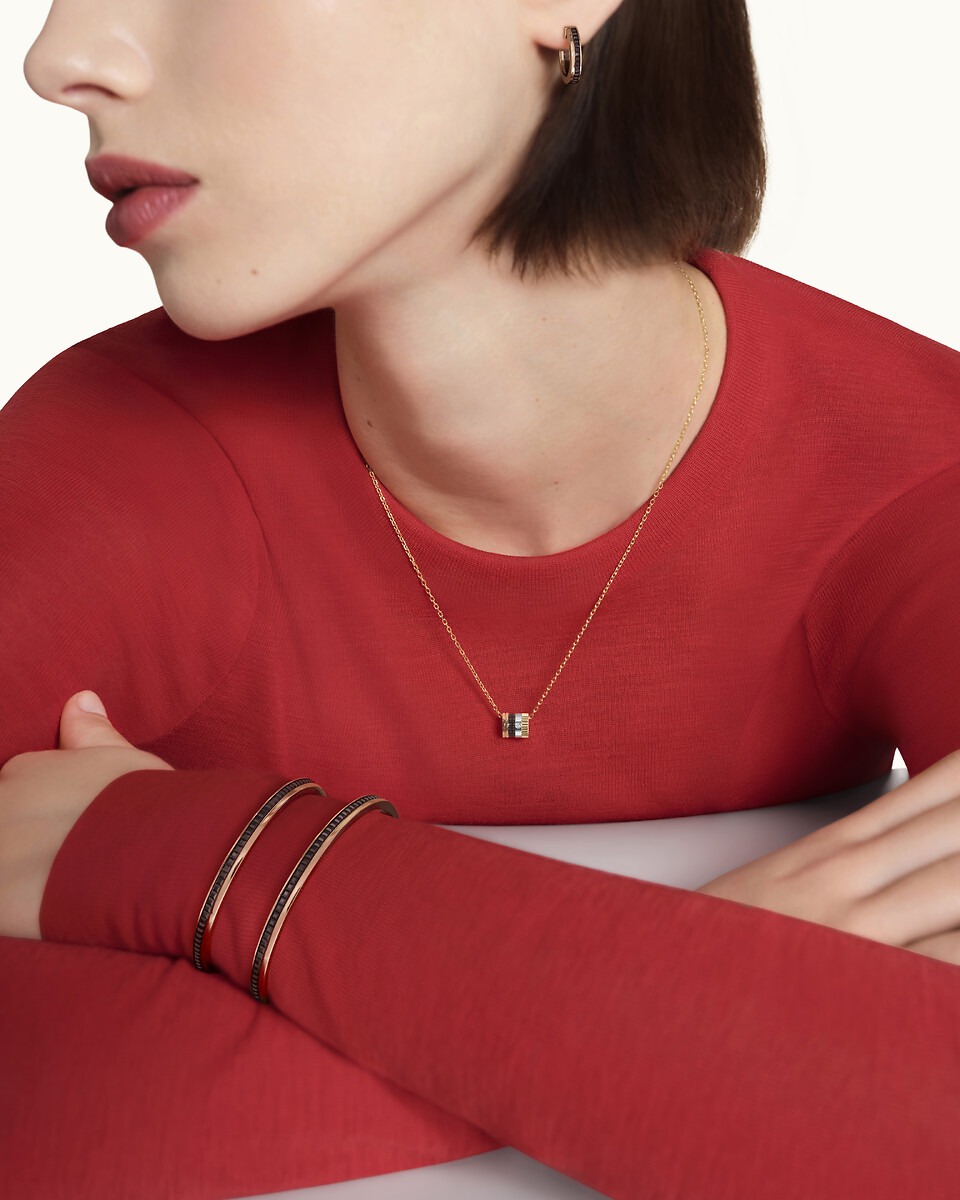 QUATRE CLASSIQUE キャトル クラシック | ダイヤモンド ペンダント