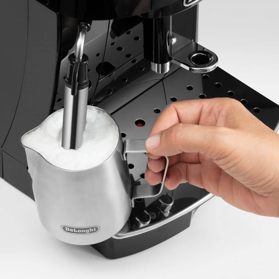 マグニフィカS 全自動コーヒーマシン ブラック ECAM22112B | De'Longhi JP