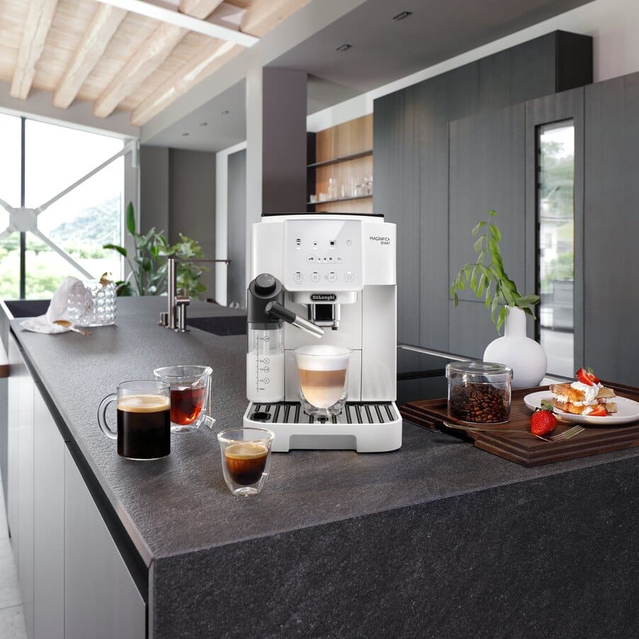 マグニフィカ スタート 全自動コーヒーマシン ホワイト ECAM22062W