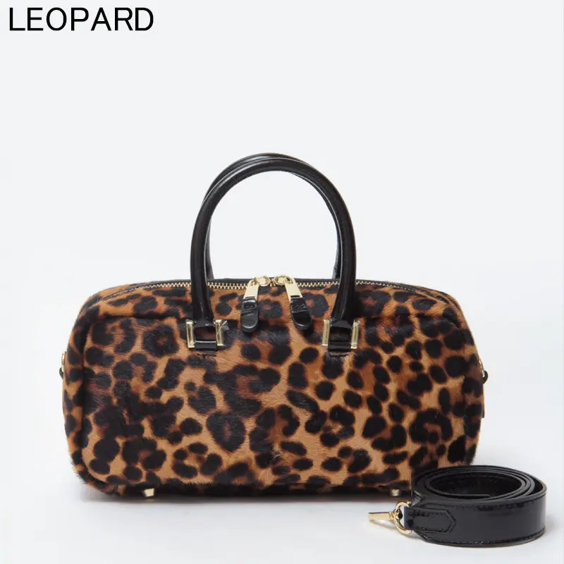 Christian Villaのレオパード柄ボストンバッグ | 送料無料|LEOPARD