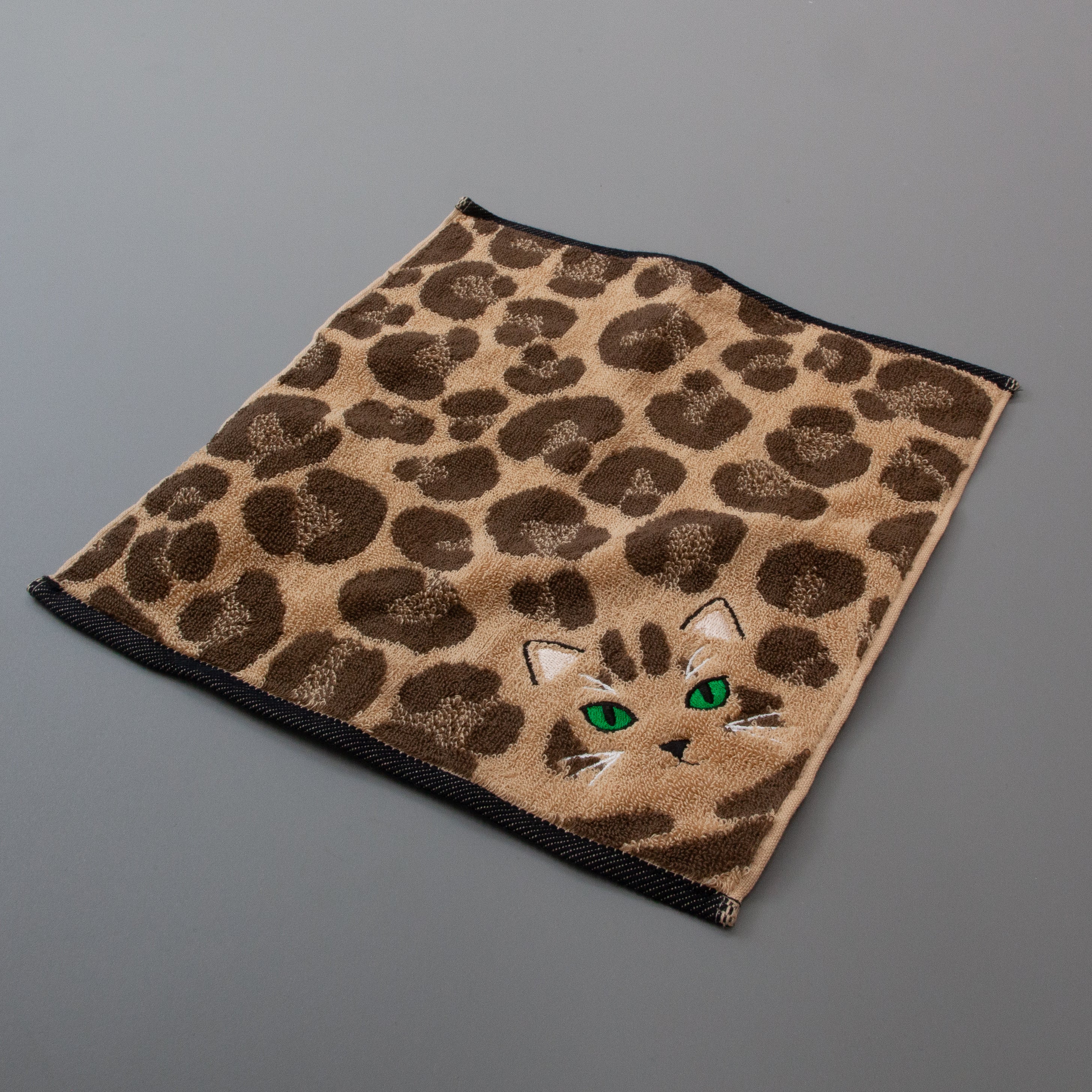 うちのにゃんこ / 毛並みハンカチ – Neueオンラインストア｜もっと愛着