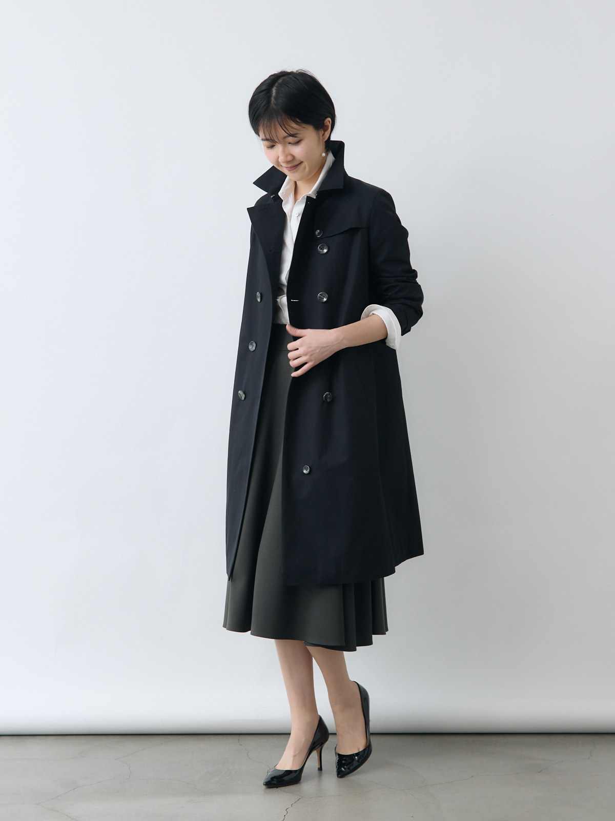 ニュークラシックトレンチコート/ネイビー | Factelier (ファクトリエ)