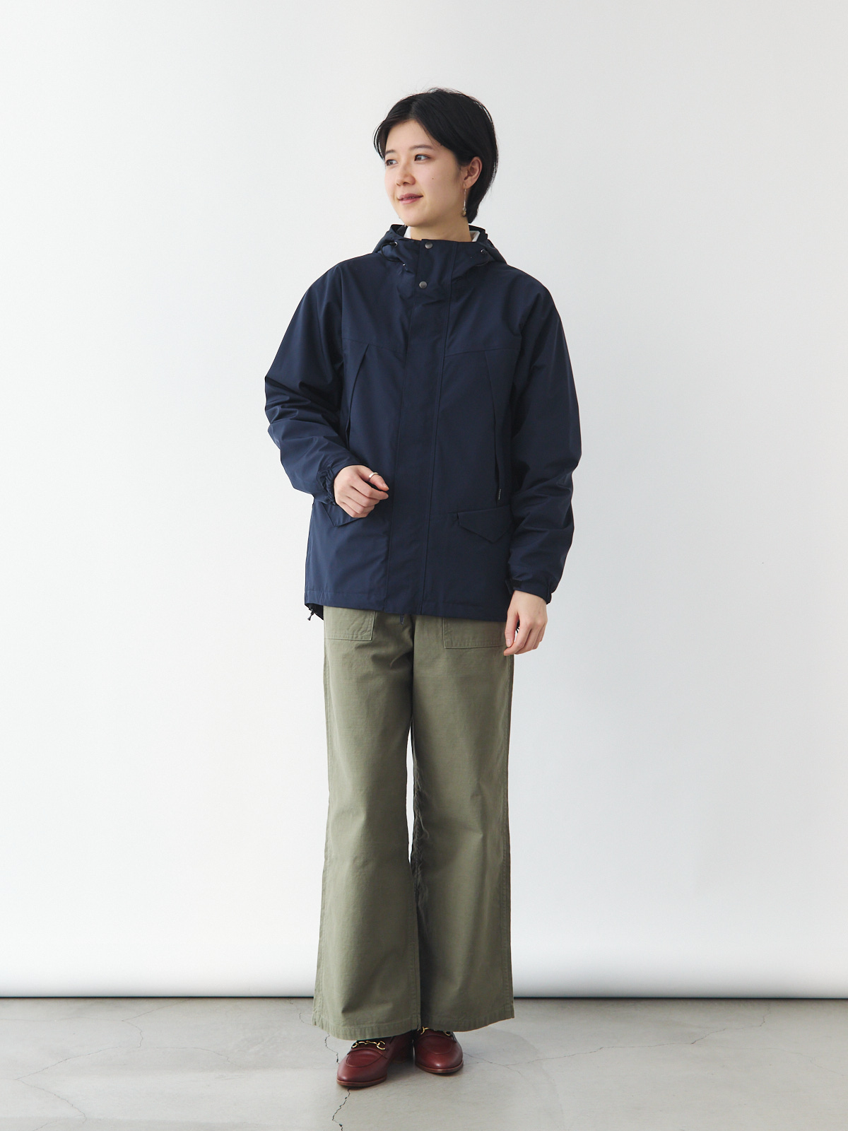 超高密度ナイロンのウォータープルーフマウンテンパーカー/ネイビー