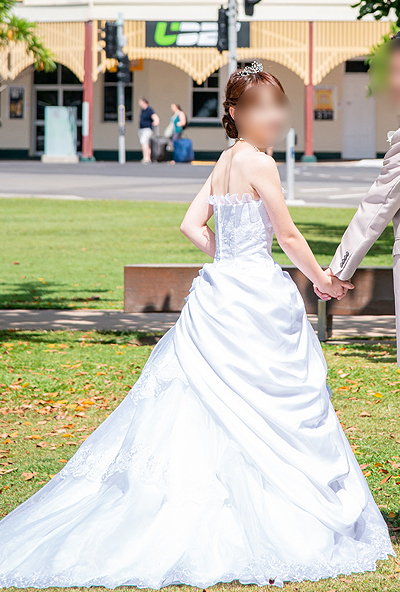 ワタベウェディング ESS-190 Aライン 5号 アシンメトリー ウエディング