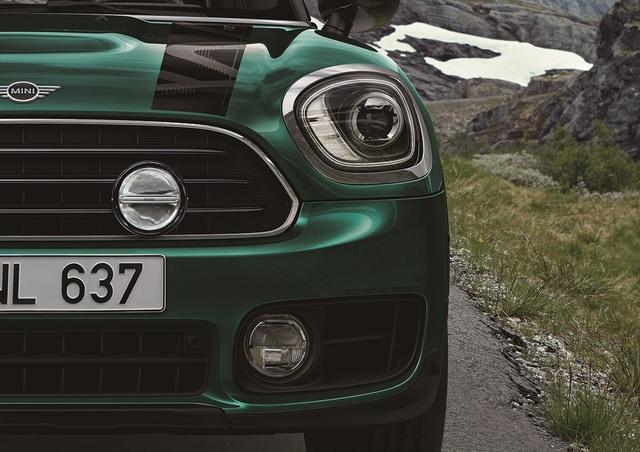 MINI純正アディショナル・ヘッドランプ取付 - MINI甲府ディーラーブログ