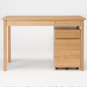 また仕様が変わった？無印良品の「オーク材・無垢材デスク（引出付