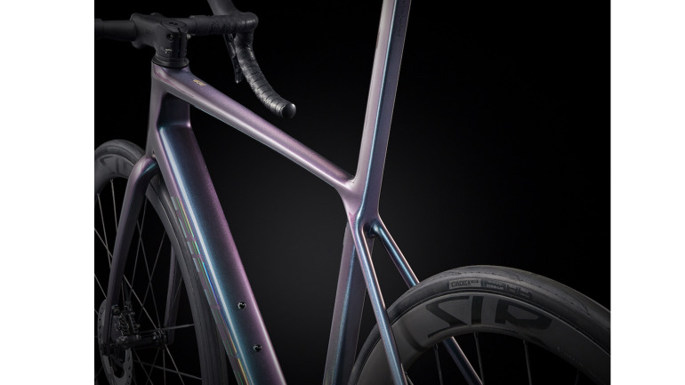 GIANTが高性能ロードバイク「TCR」をフルモデルチェンジ、3シリーズ10