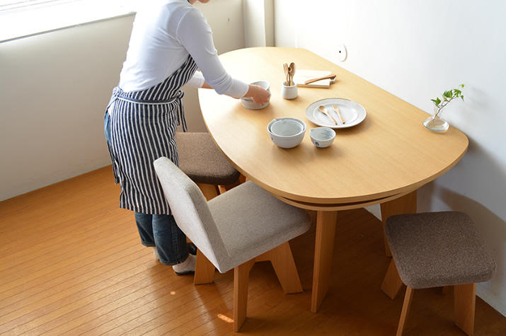 狭い空間にオススメのダイニングテーブル その1 – キナル diary