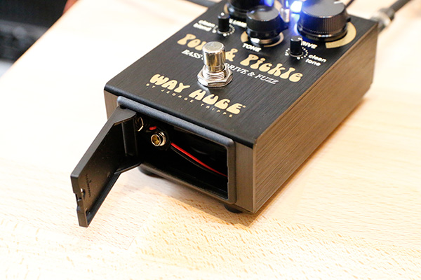 Way Huge / WHE214 Pork & Pickle Bass Overdrive | DiGiRECO