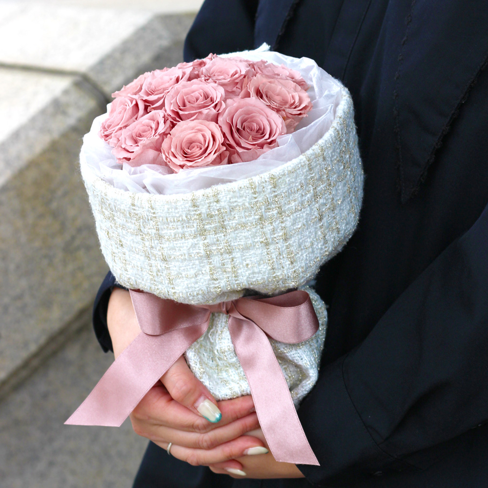 ワンホンツイードブーケ (ビアンカ)-12本のバラ花束- /プリザーブド