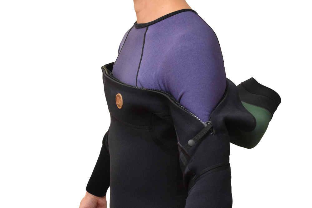 製品紹介：チェストジップ・ホットスーツ・ポパイ | 国産高級ウェット