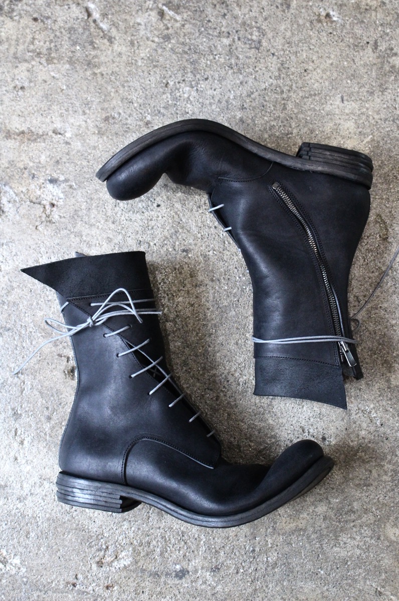 prtl x 4R4s exclusive Twisted Boots / Pueblo Leather. 4-4. Black