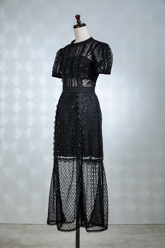 Self-Portrait セルフポートレート ブラックテープスパンコールドレス