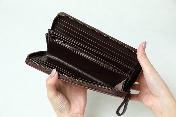 藍染レザーの長財布 ポッシュF(薄藍)(薄藍): せとうちエリア