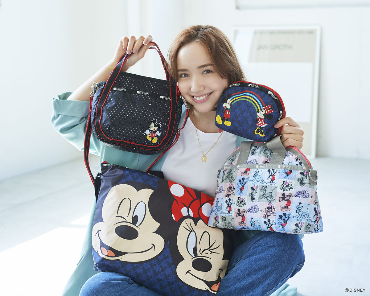 存在感抜群なフェイスアートも！レスポートサック ディズニー