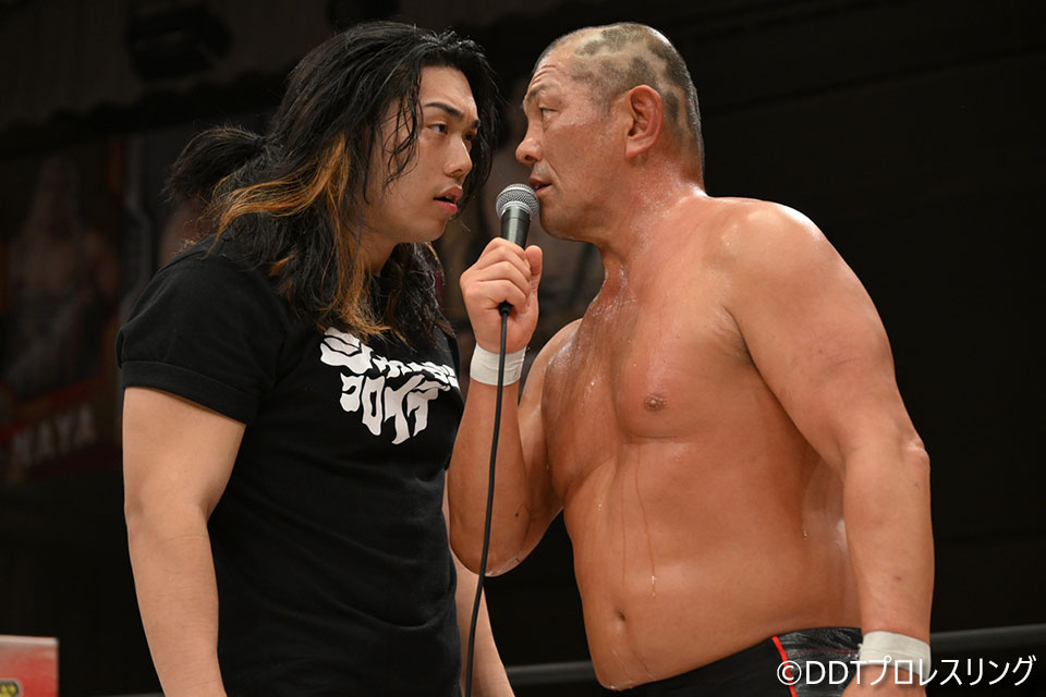 8/31【DDT】鈴木がMAO退けUNIVERSAL王座V4 正田挑戦表明を怒りの受諾