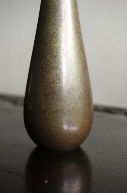 人間国宝 金森映井智/栄一 朧銀 曽呂利/四分一花器 M431｜骨董店