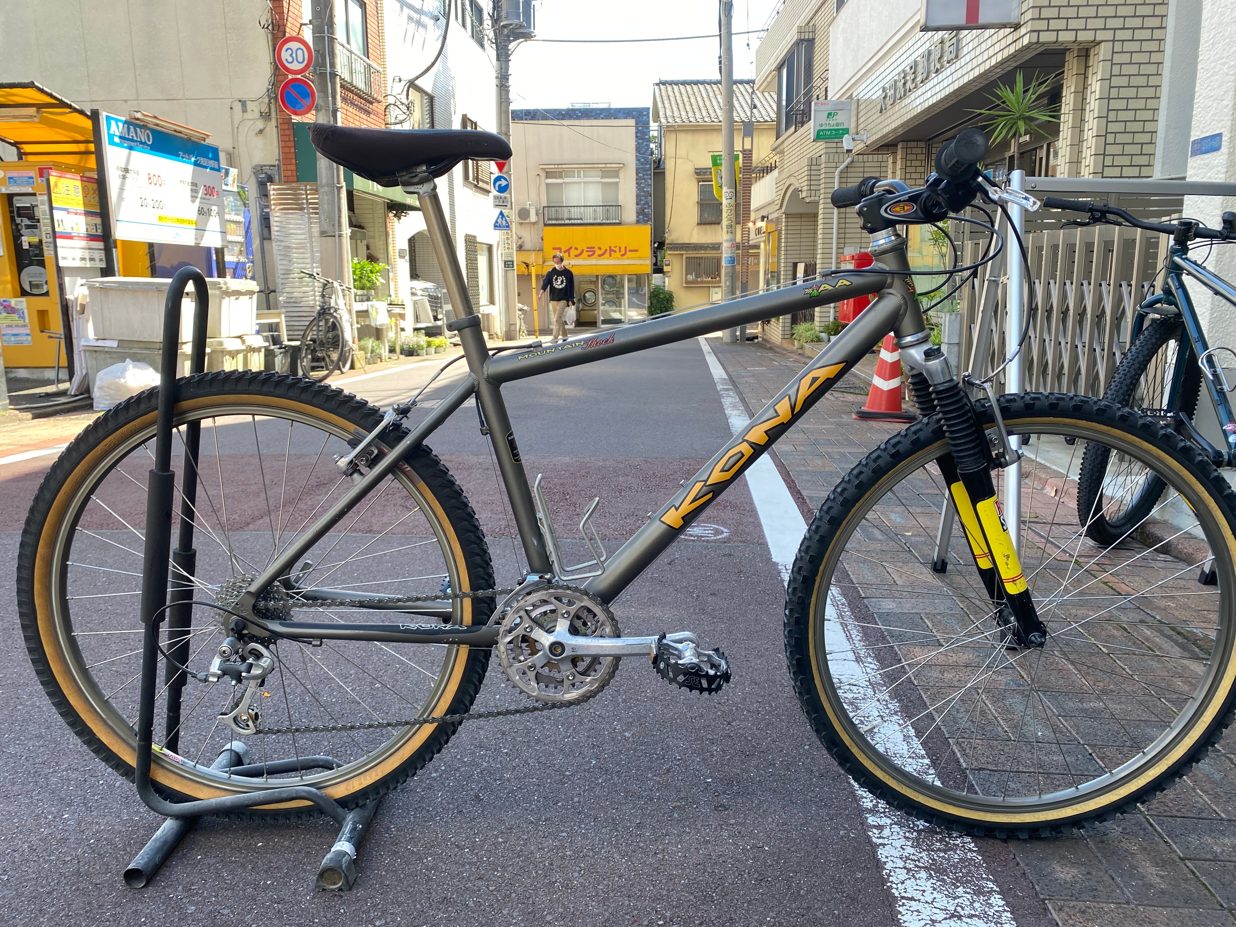 送料無料】【中古】KONA 26 HARD TAIL MTB 