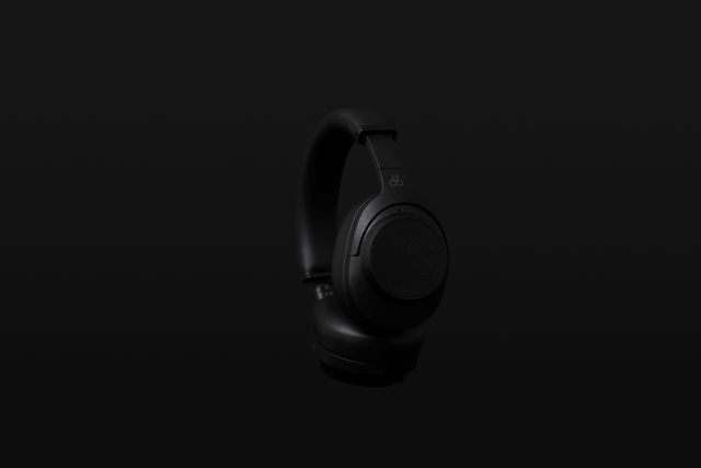 新製品】finalからフラッグシップイヤホンの知見を投入したワイヤレス