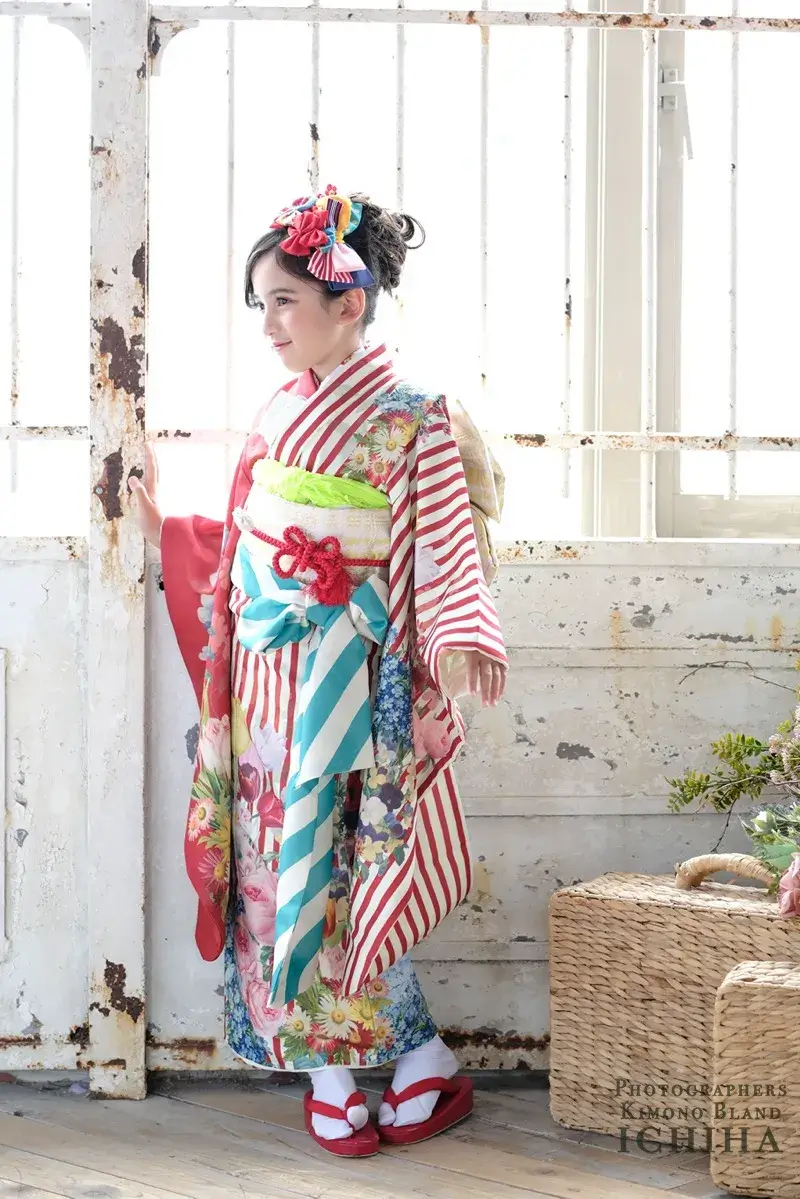 7歳の七五三はアンティーク着物復刻版で圧倒的なおしゃれな1日を