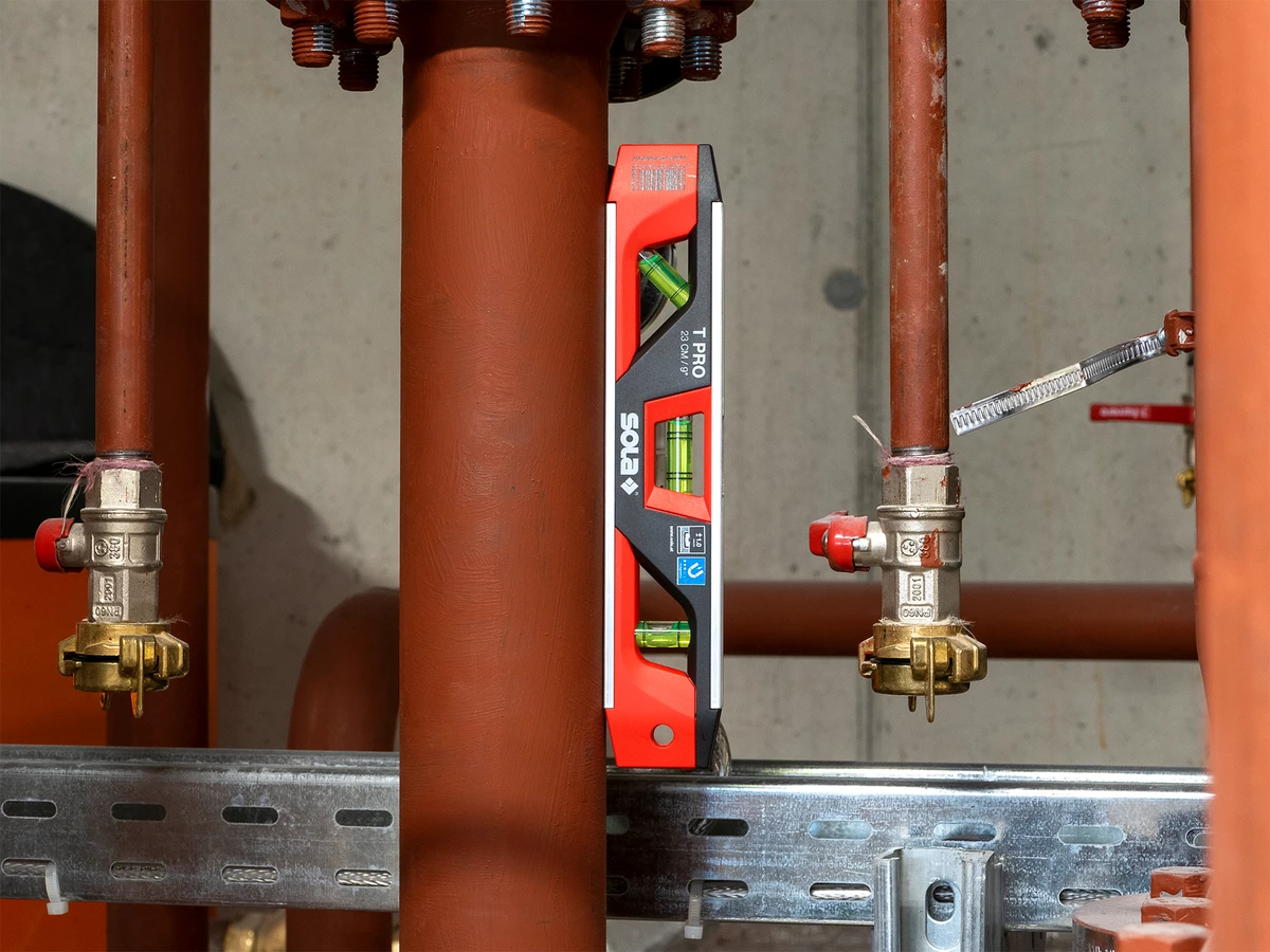 ソラ コンパクト水平器 T Pro DISPLAY 1430801(T Pro DISPLAY