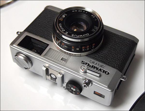 Mike Elek: Olympus 35 RC