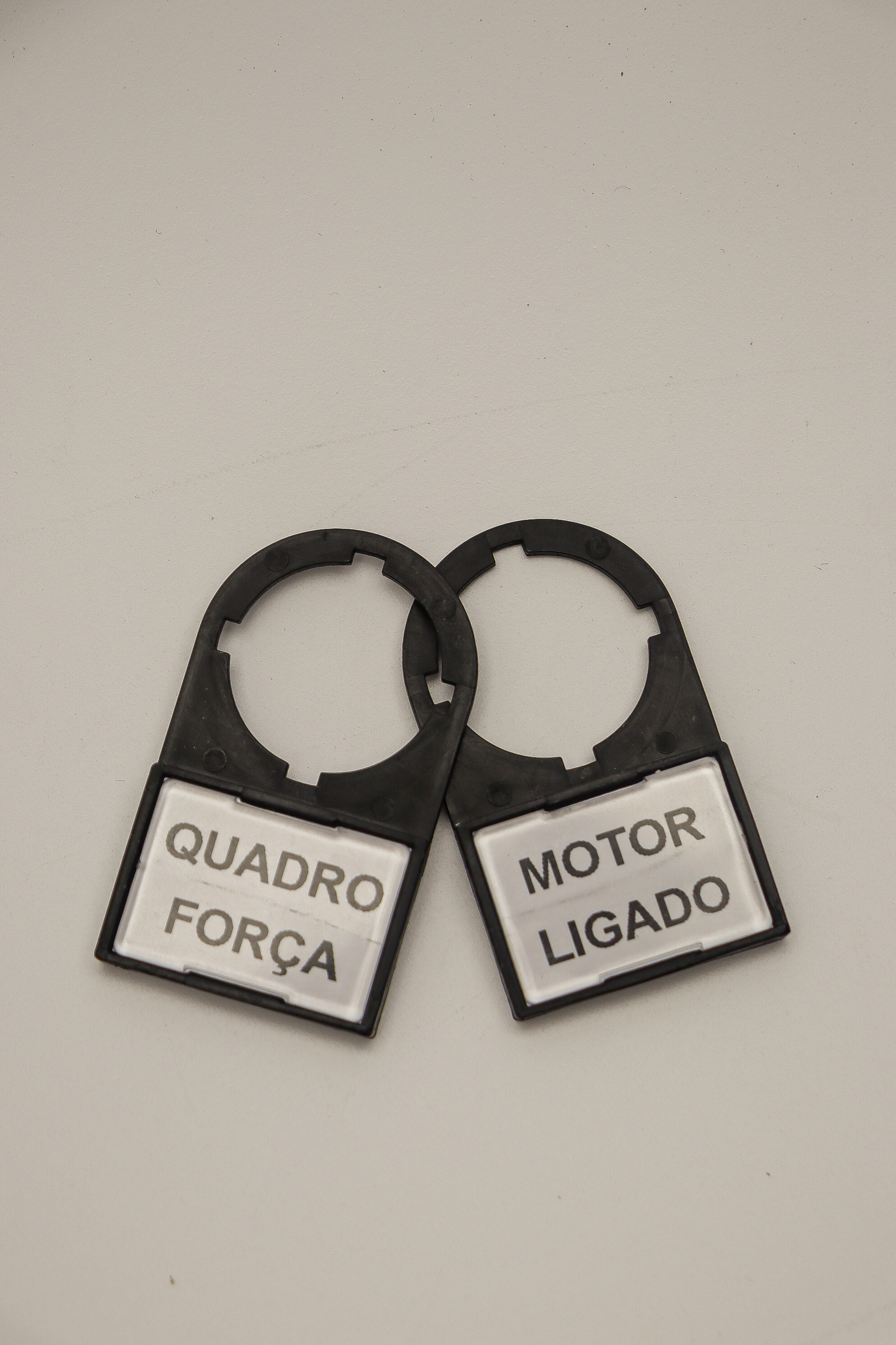 Suporte Botoeira para Etiquetas - Elesys - Sistemas Elétricos