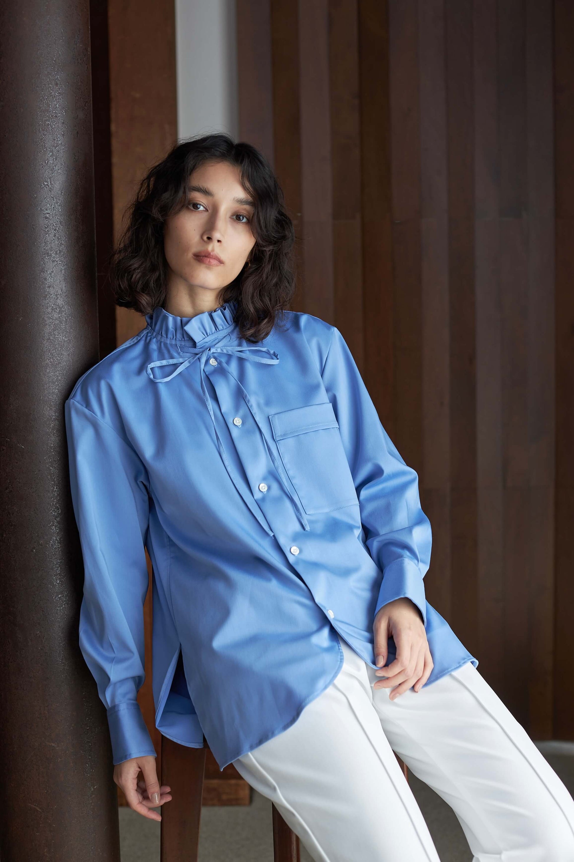 スタンドカラーブラウス【BLUE】 – ELLIE