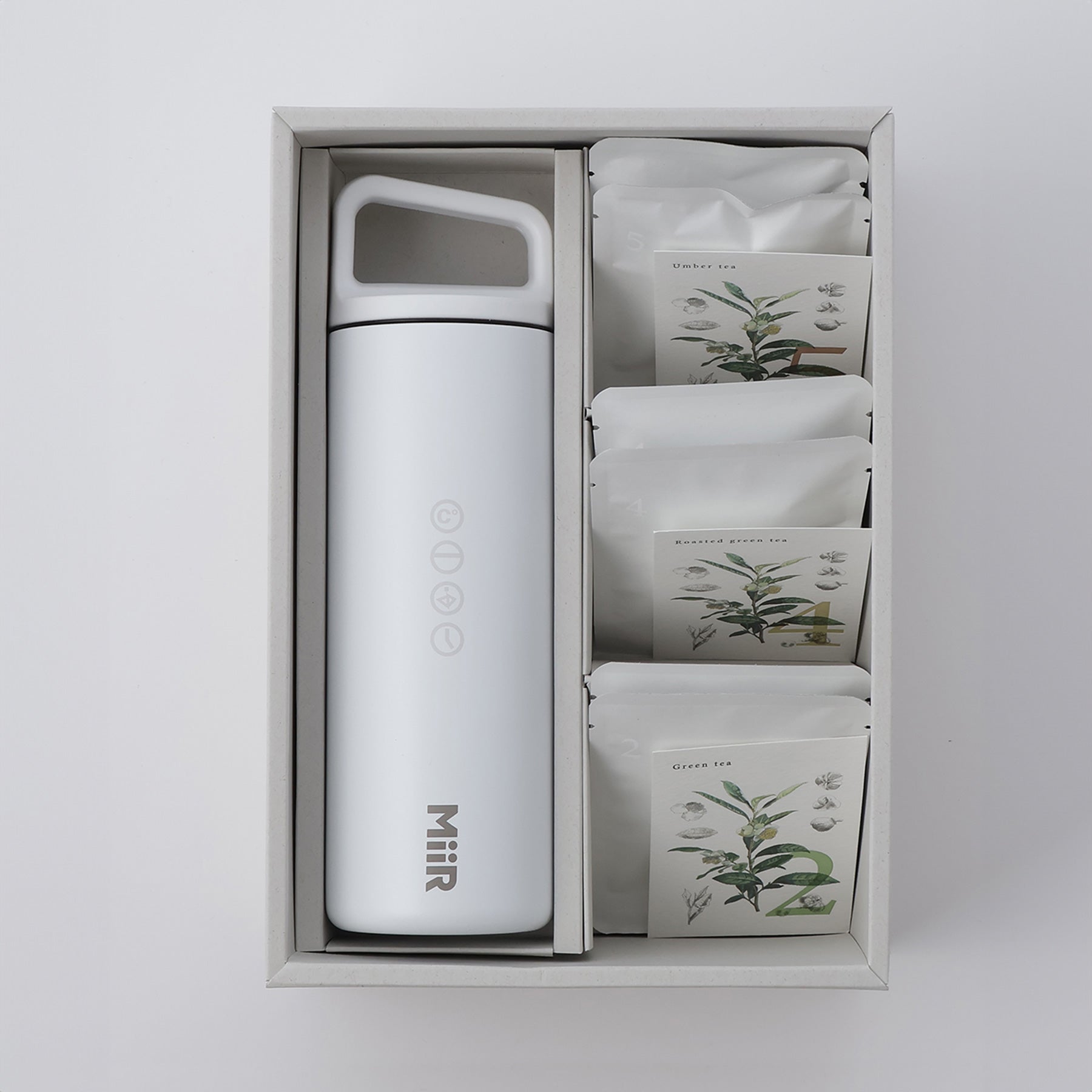 茶とボトル – EN TEA