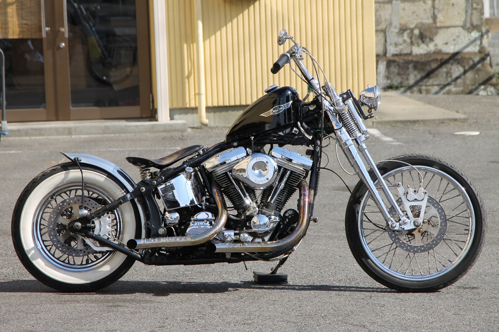 エボソフテイルスプリンガーカスタム、ご注文お待ちしております