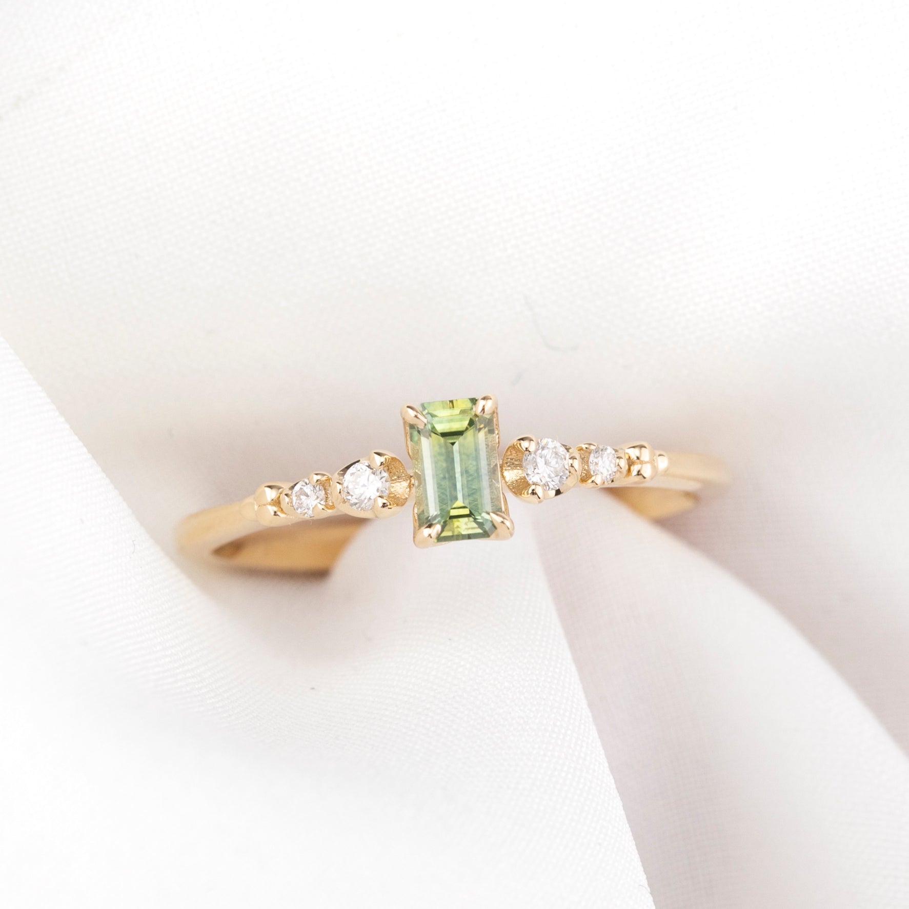 0.45ct Emerald Cut Montana Sapphire 14k Gold | Estel Fleur Ring