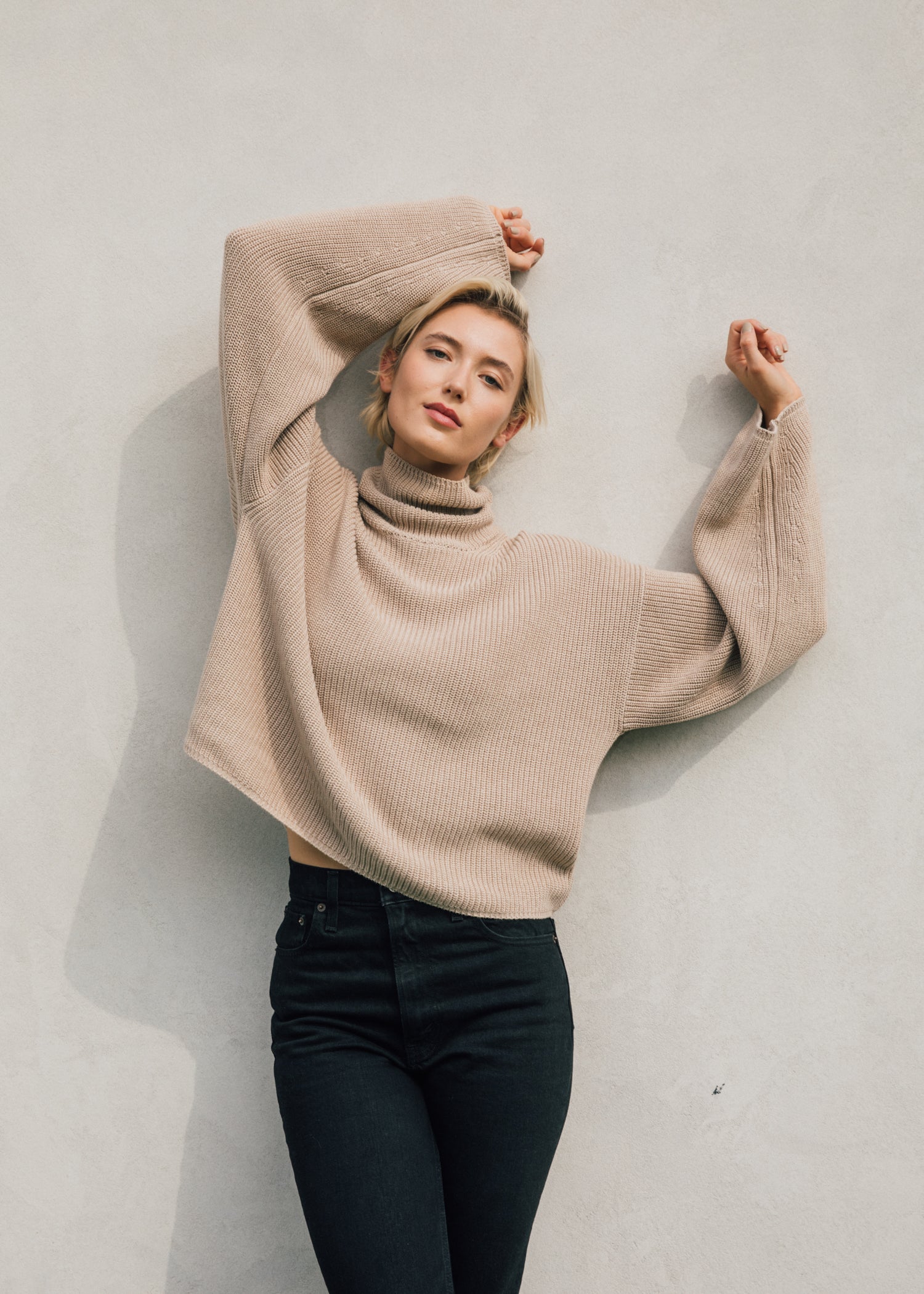 ESTELLA | Neve Cropped Turtleneck Sweater in Oat Cotton Cashmere