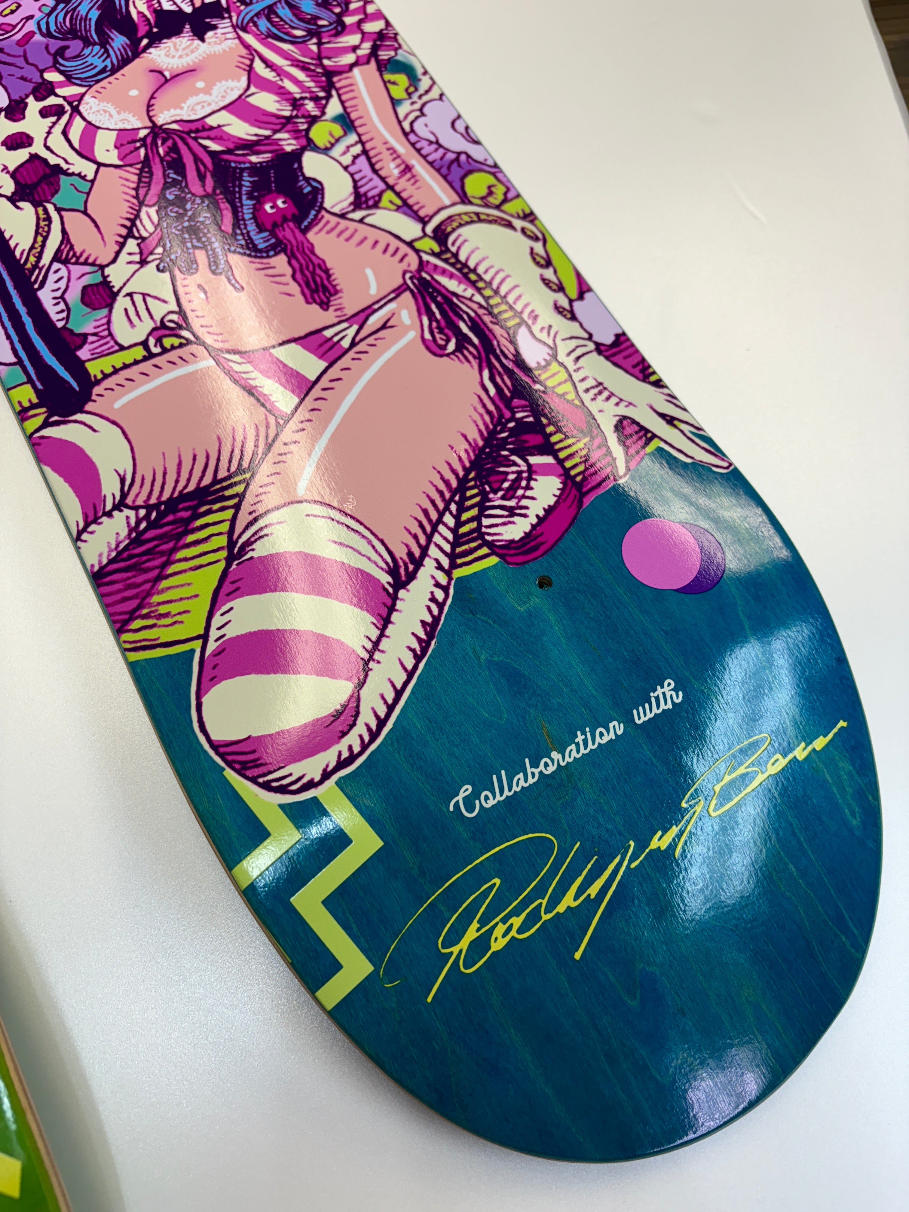 Kana Momonogi x Rockin'Jelly Bean” Skate Deck – EROSTIKA