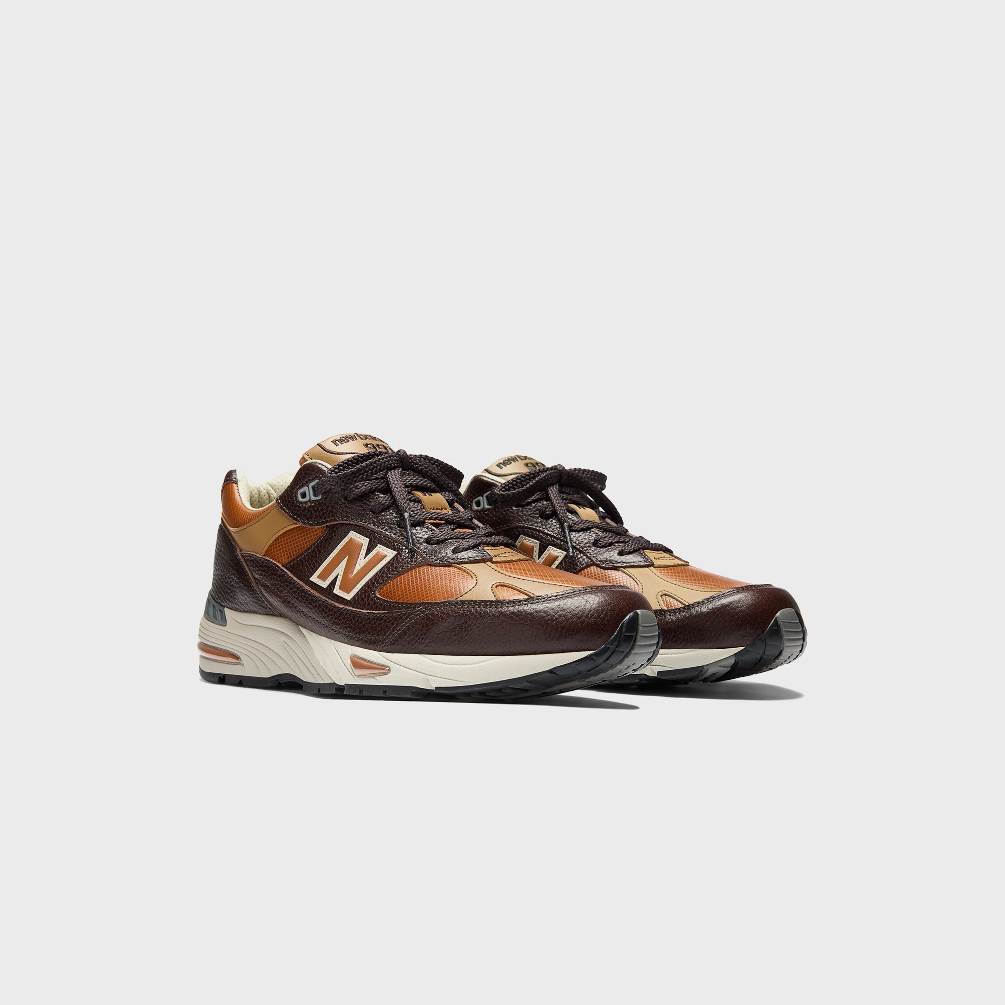 New Balance Made in UK M991v1 - Chocolate Plum / Caramel Cafe