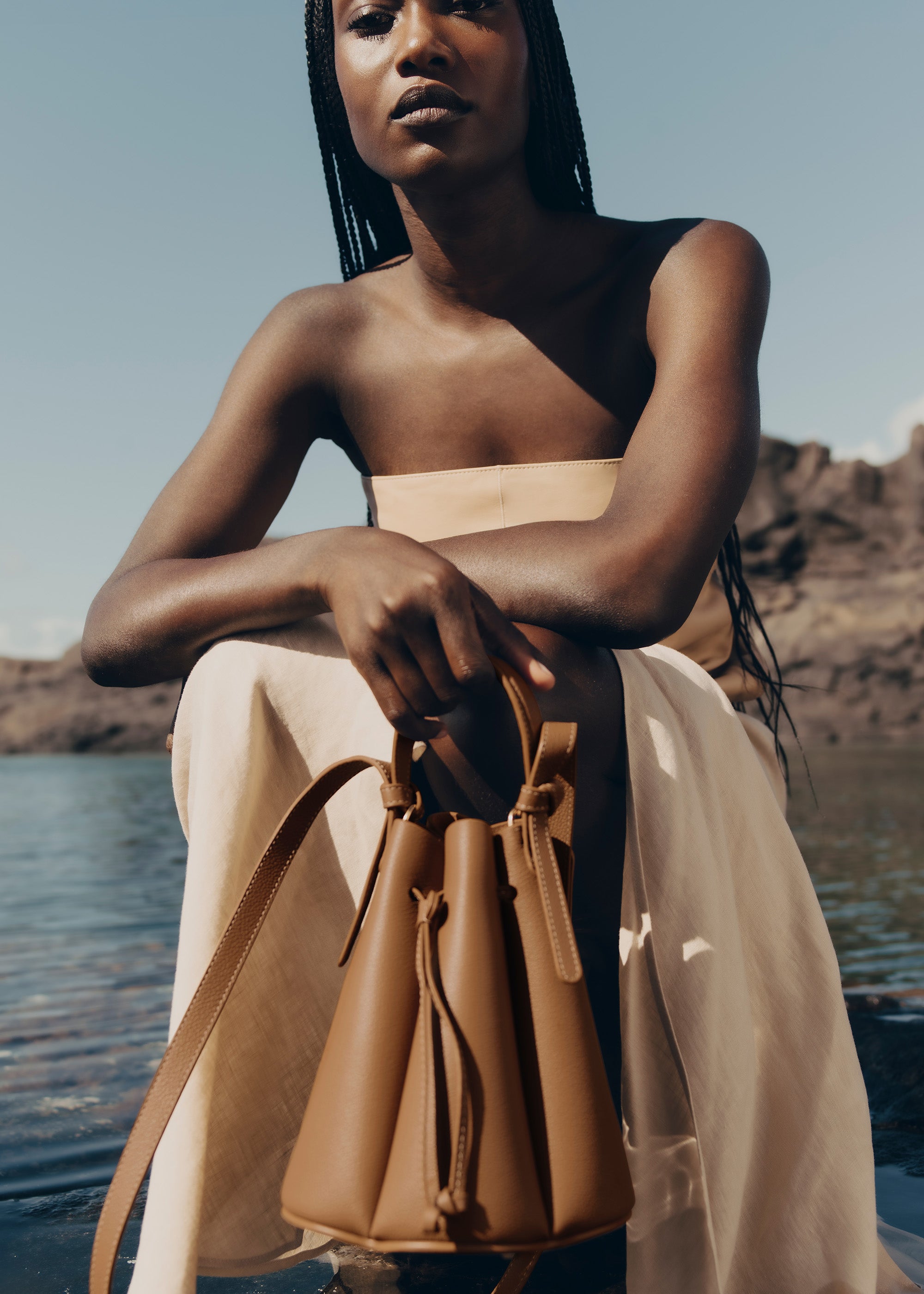 Polène | Bag - Numéro Huit Mini - Textured Camel – Polène EU