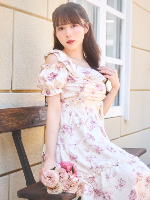 スクエアフリル花柄ワンピース｜evelyn（エブリン）公式通販サイト