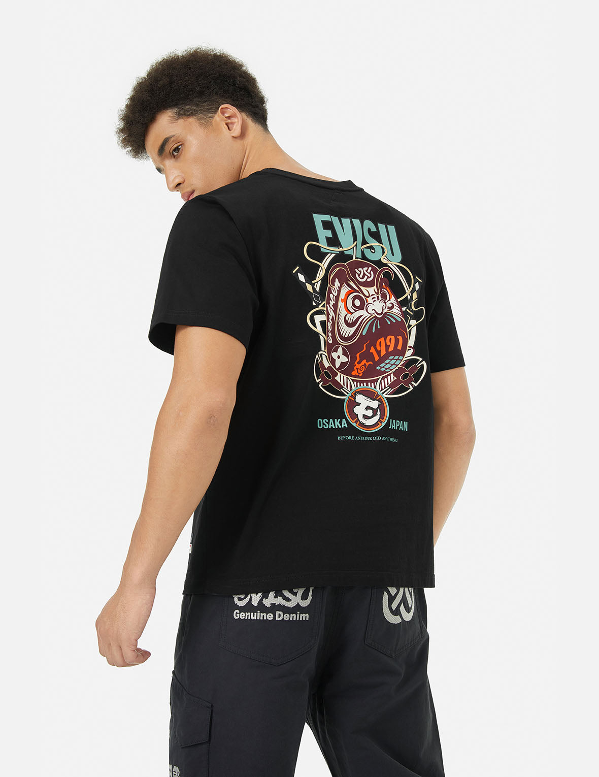 忍者だるまとロゴプリントレギュラーフィットTシャツ – EVISU