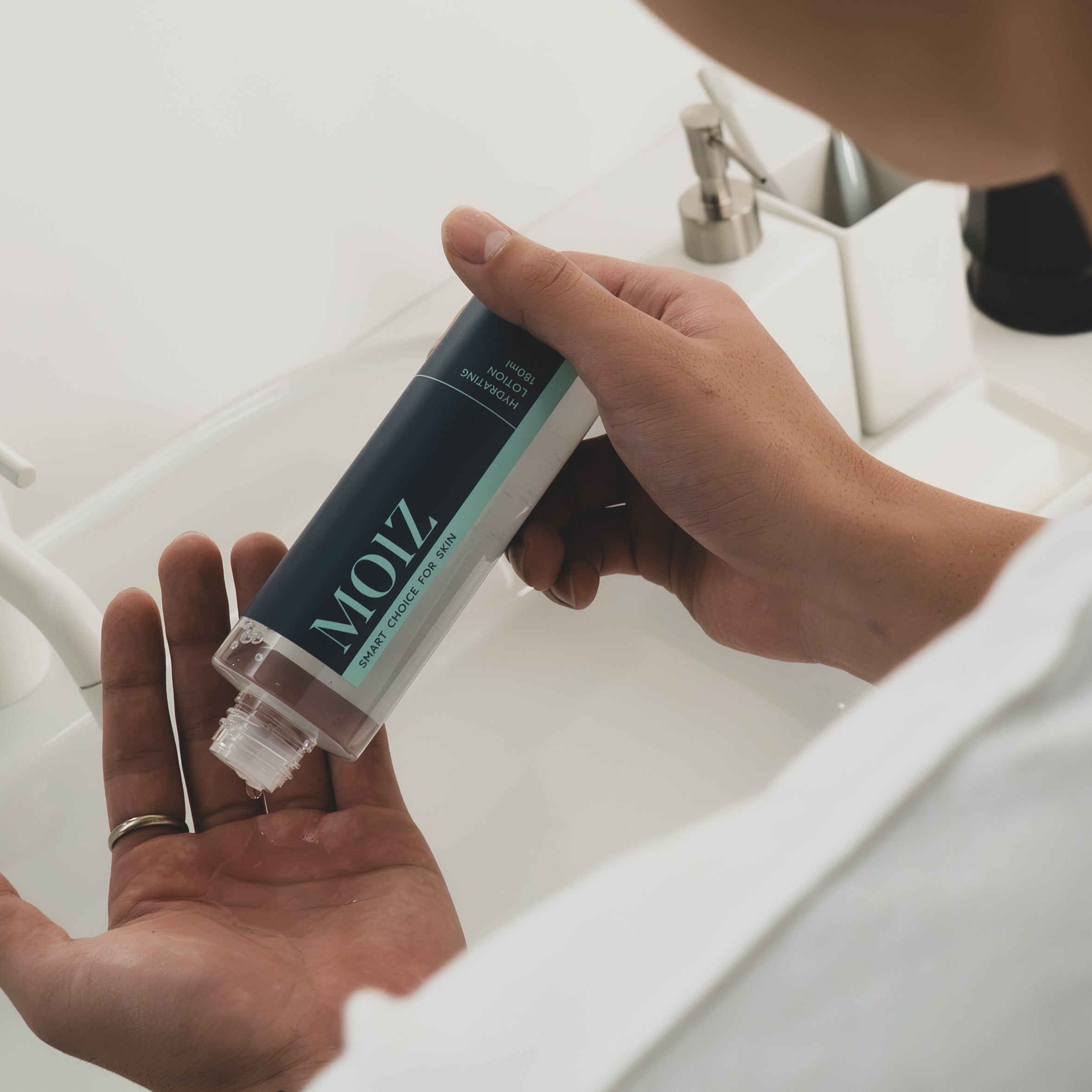 MOIZ SKIN CARE LOTION ＆ MOIZ SKIN CARE MILK SET 180ml/180ml – F