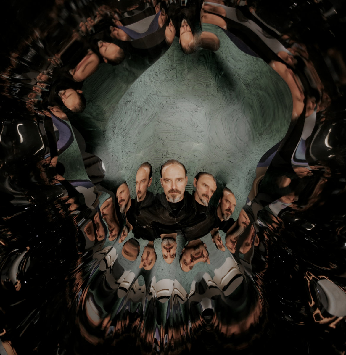 TTT (Transit Through Tokyo) | Michael Staniak