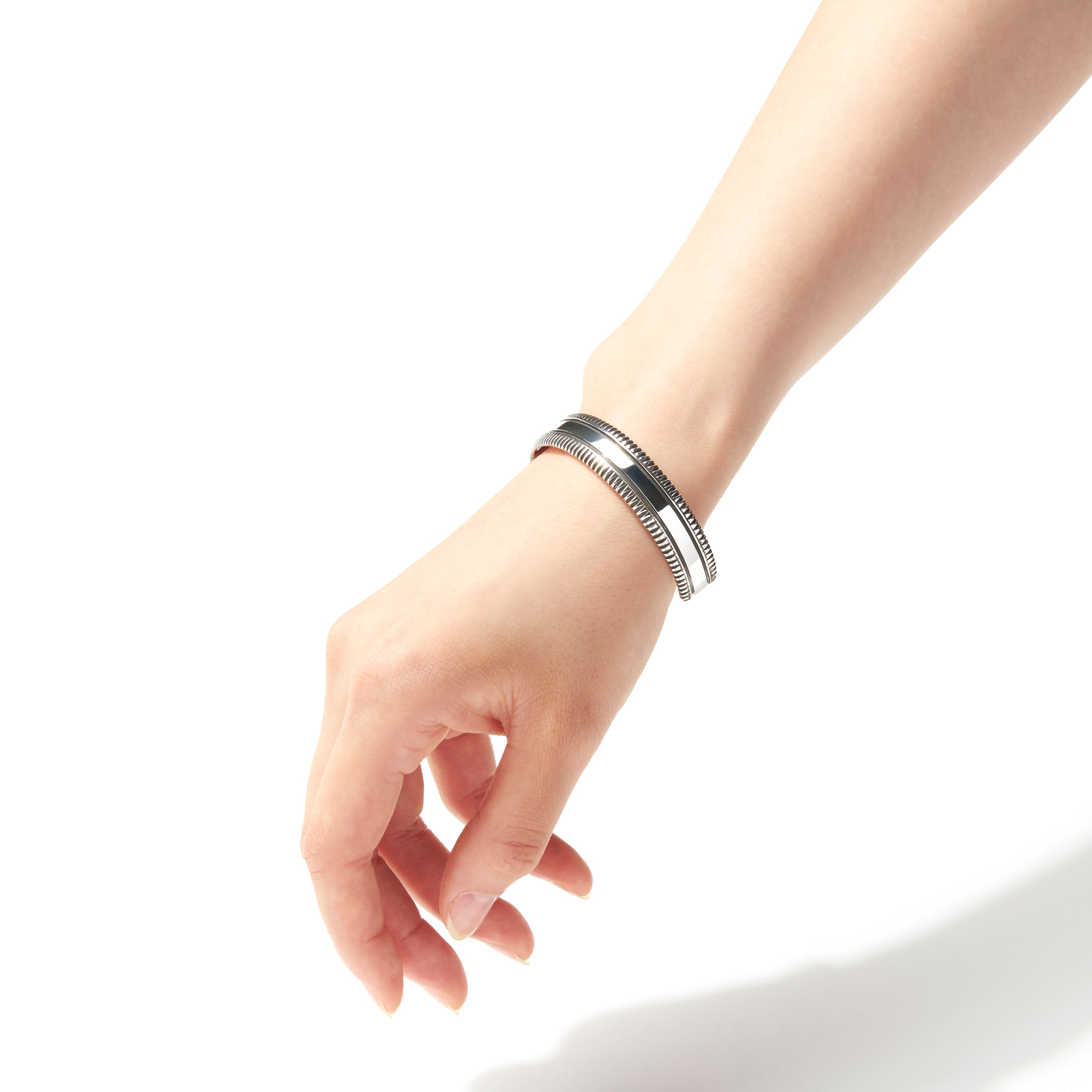 FANTASTIC MAN BANGLE 123