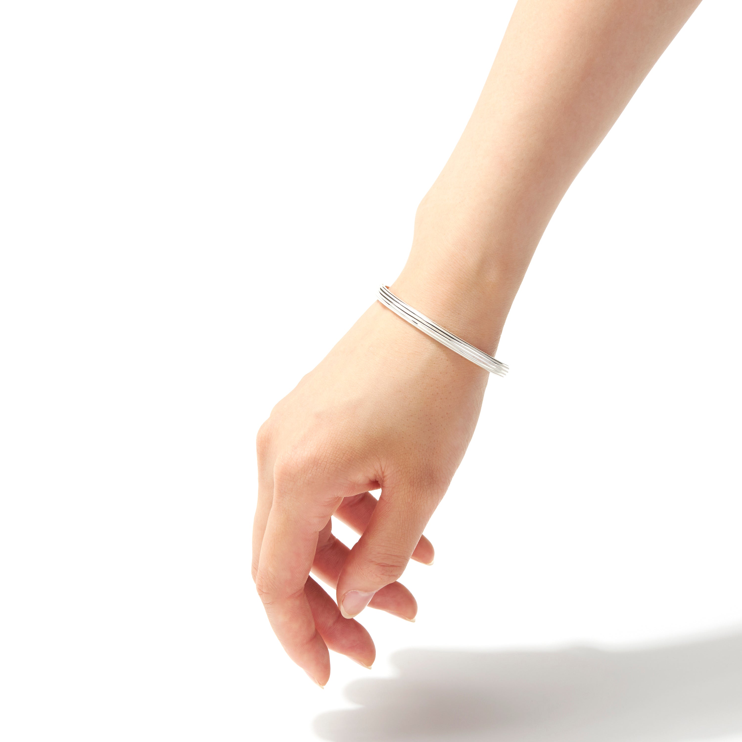 FANTASTIC MAN BANGLE 624