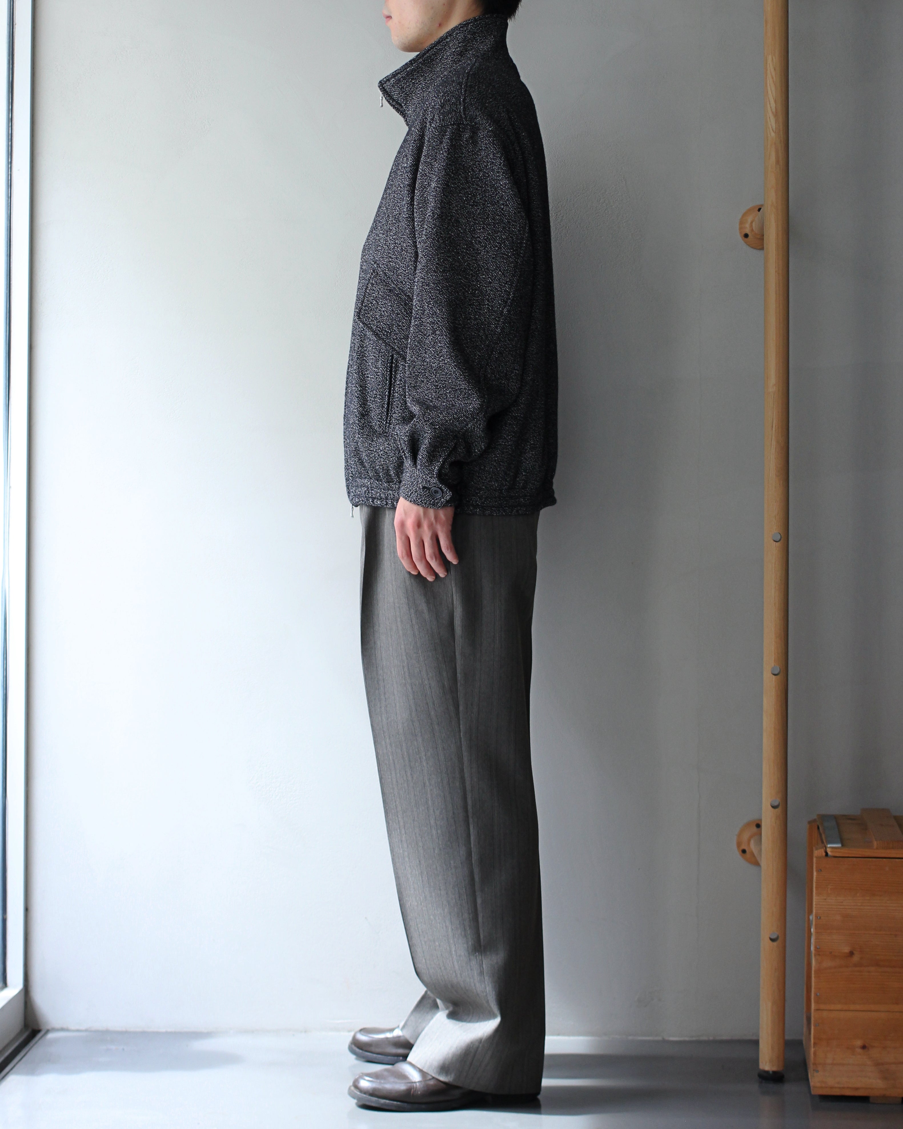 ULTERIOR / WOOL SILK KERSEY ZIP UP JKT ”BLACK IVORY″ – feets