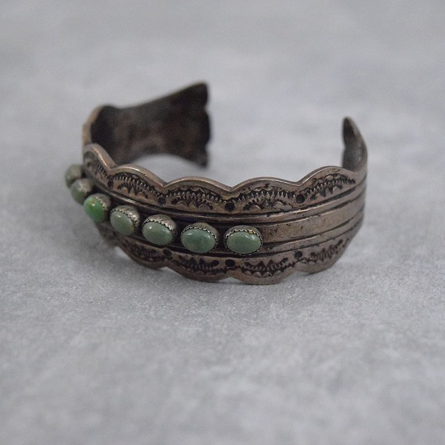 ナバホ族 シルバー925 スターリング Sterling ターコイズ カラー