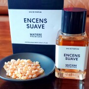 Encens Suave Matiere Premiere 香水- 一款2019年中性香水