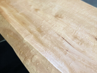 埼玉の一枚板専門店「木の店木楽」約100年続く材木店ならではの豊富な