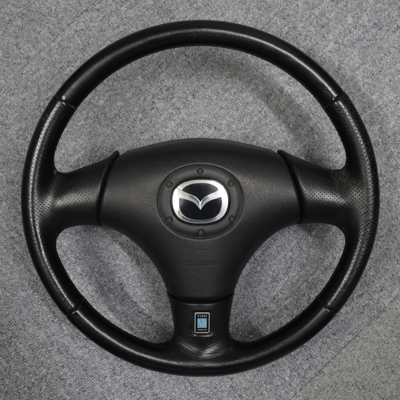 RX-7 FD3S 21年モノのステアリングを復活させます | Leather Custom FIRST